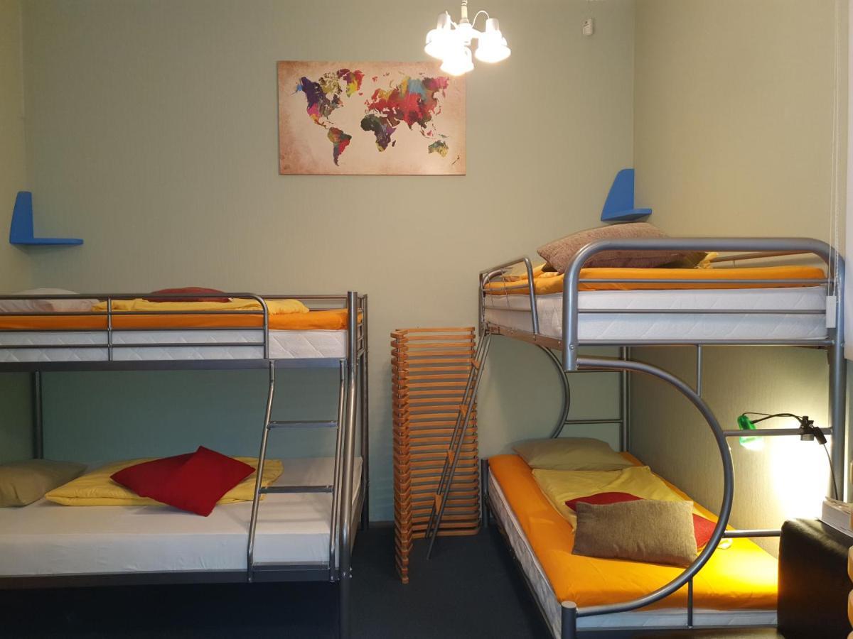 Freedom65 Hostel And Caravan Talin Exterior foto